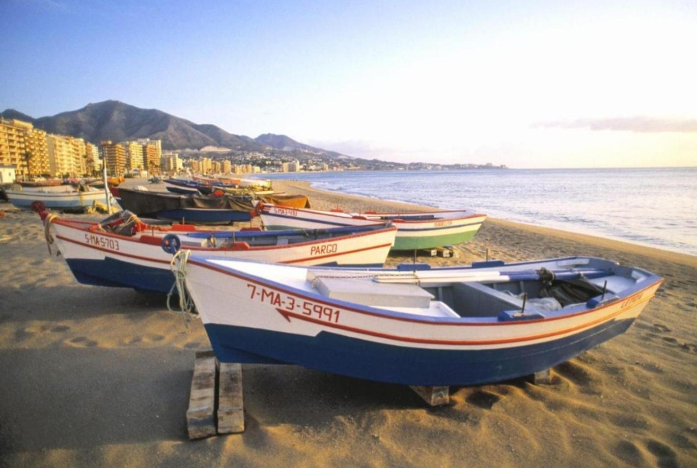 Los Boliches Playa ฟูเอนฮิโรลา ภายนอก รูปภาพ